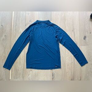 Patagonia Capeline Cool trail - size small